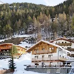 Kleewein By Interhome *